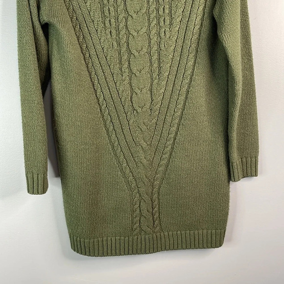 GARAGE Cable Knit Tunic Sweater Olive Green Long  Sleeve Round Neck Size Large - Picture 4 of 10